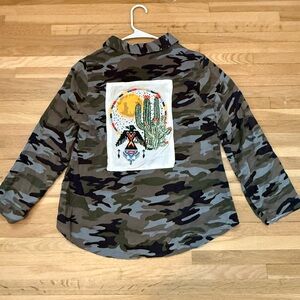 ANDREE BY UNIT Camo Button-Down Shirt with Desert Cactus Patch